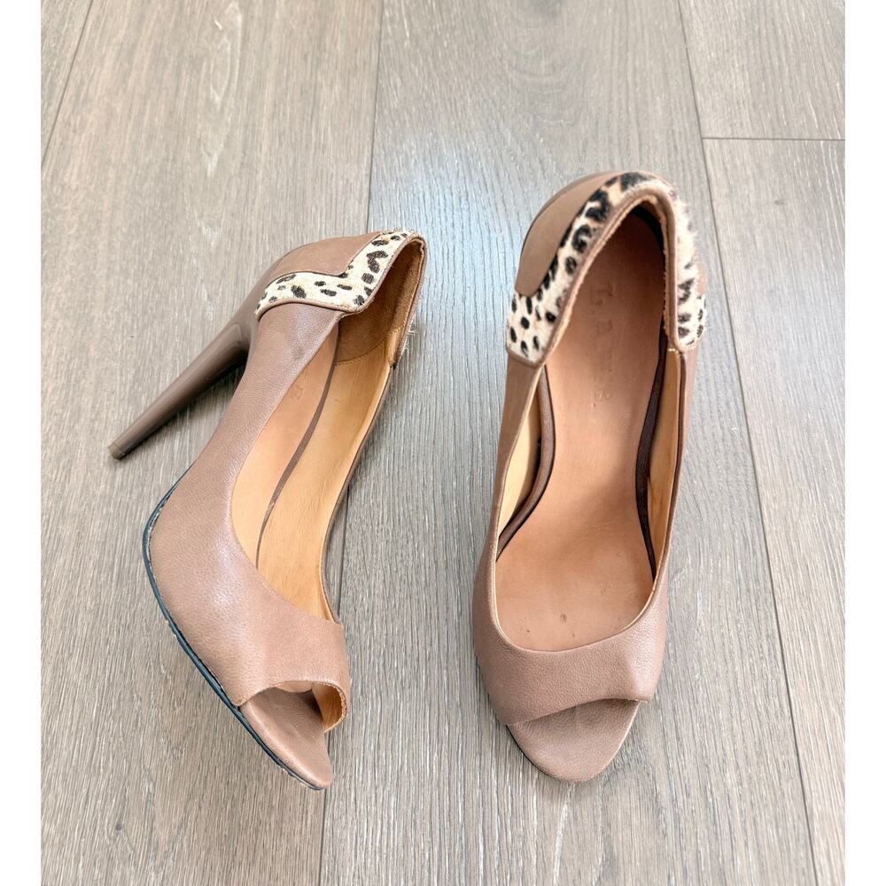 L.A.M.B Gwen Stefani Taupe Leather Leopard Print Open‎ Toe Heels 7.5M
